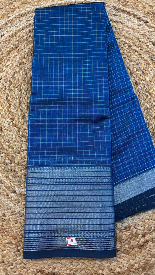 Mangalgiri Checks Saree A24