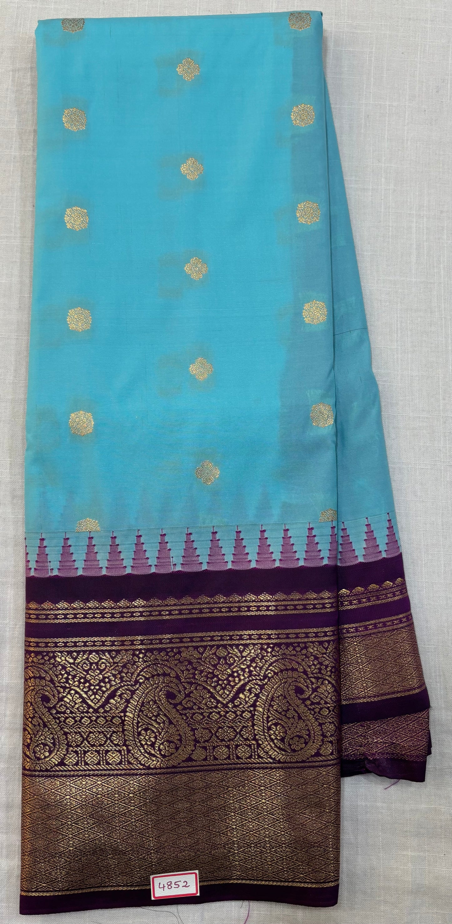 Semi Gadwal Saree