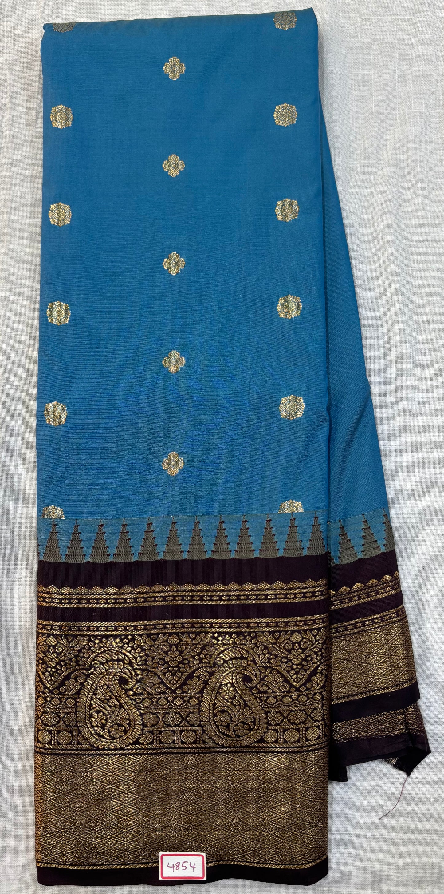 Semi Gadwal Saree