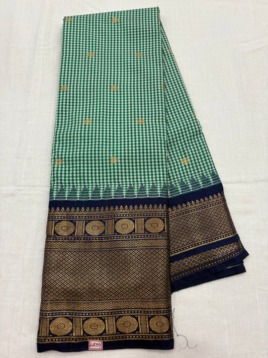 Semi Gadwal Checks Sarees