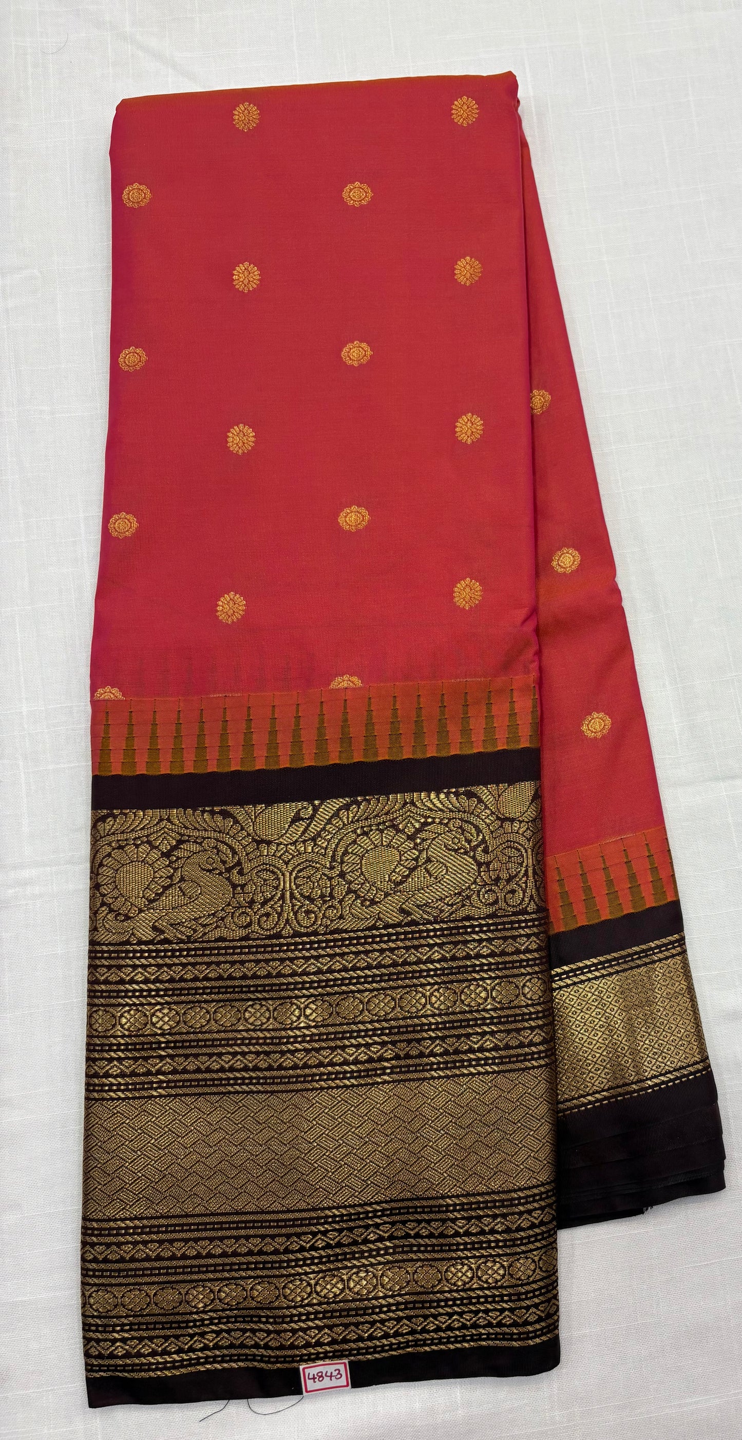 Semi Gadwal Saree