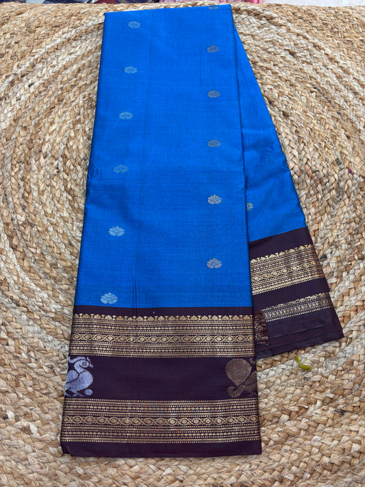 Semi Gadwal Vintage style Gap border sarees-25