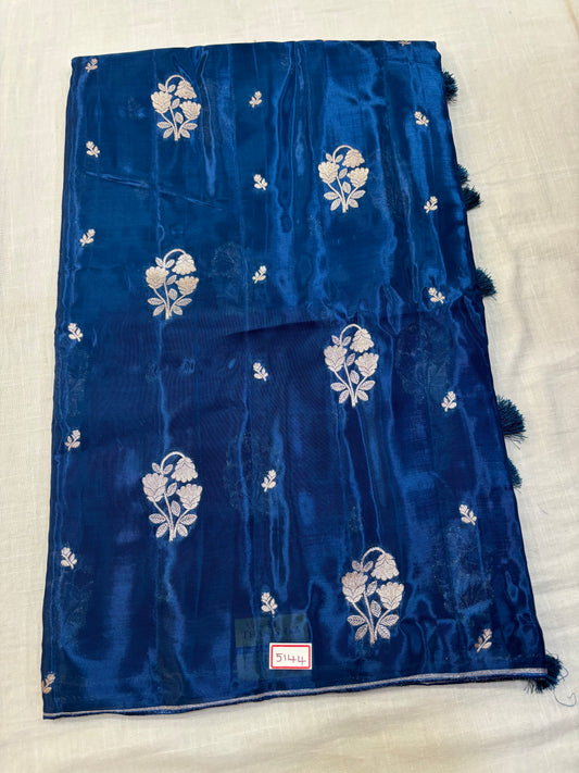 Banaras HO saree