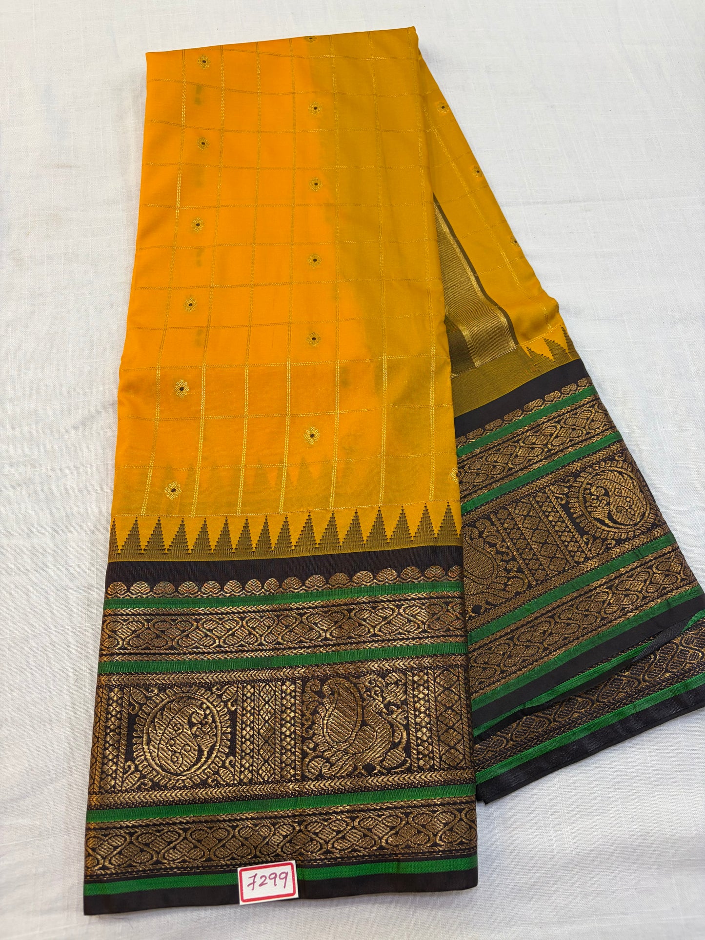 Semi Gadwal Gadwal Silk saree
