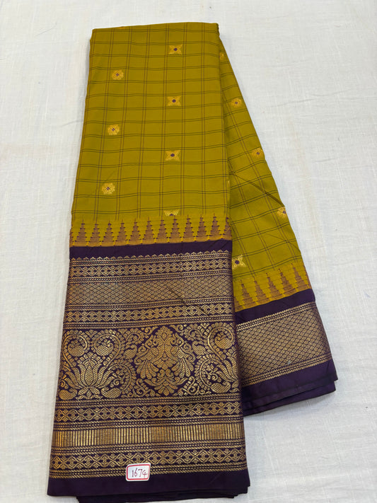 Semi gadwal checks saree