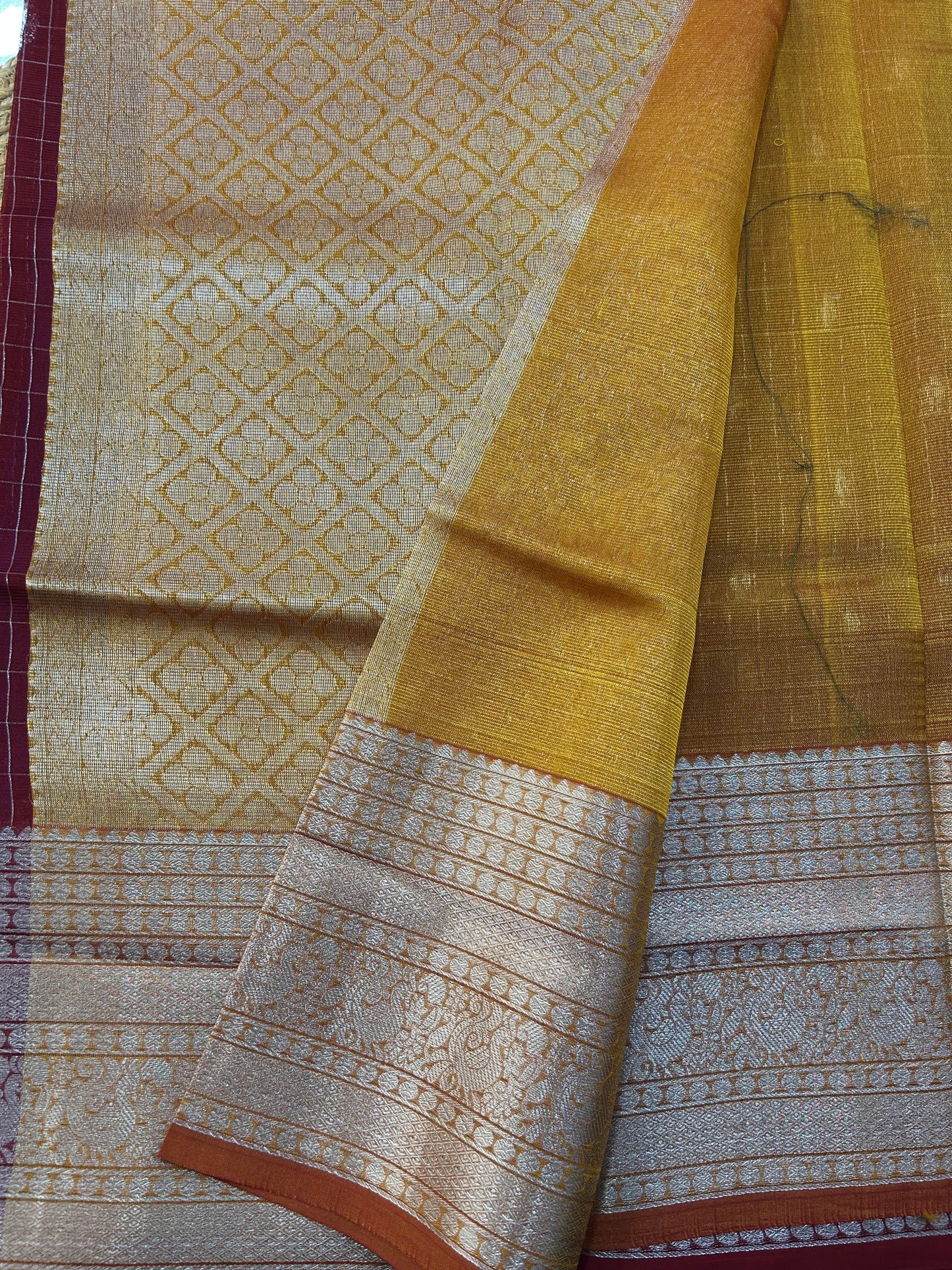 Mangalgiri Silk Saree Big border