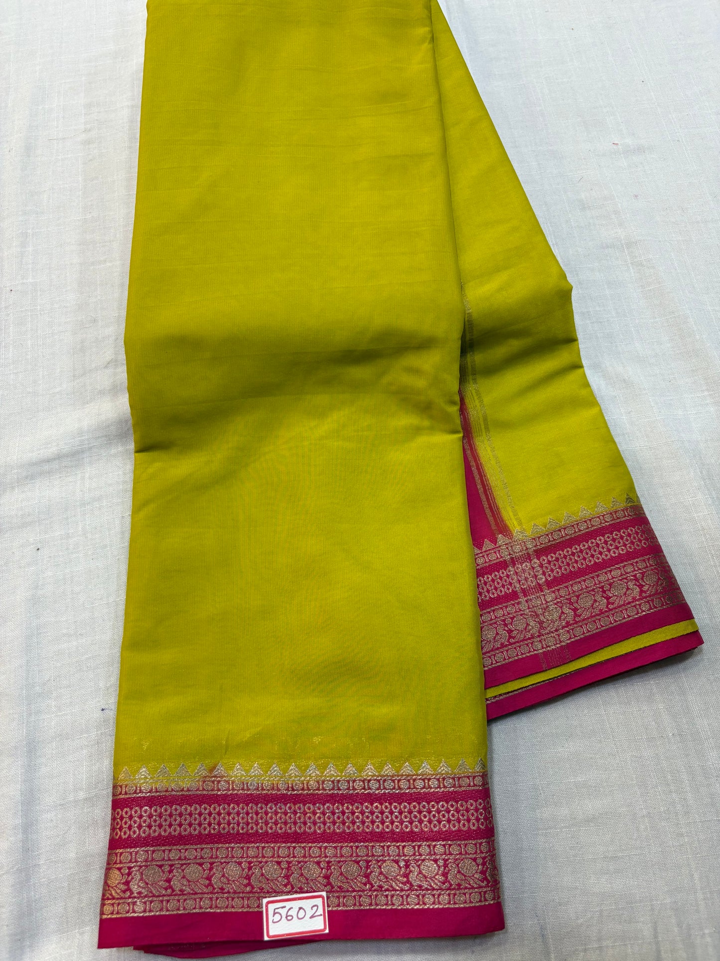 Mysore Crepe Small Borders