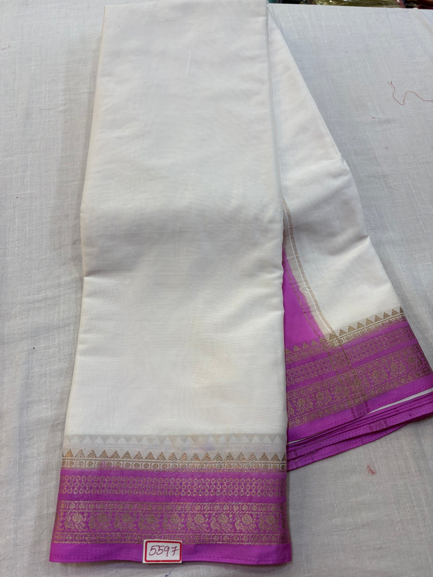 Mysore Crepe Small Borders