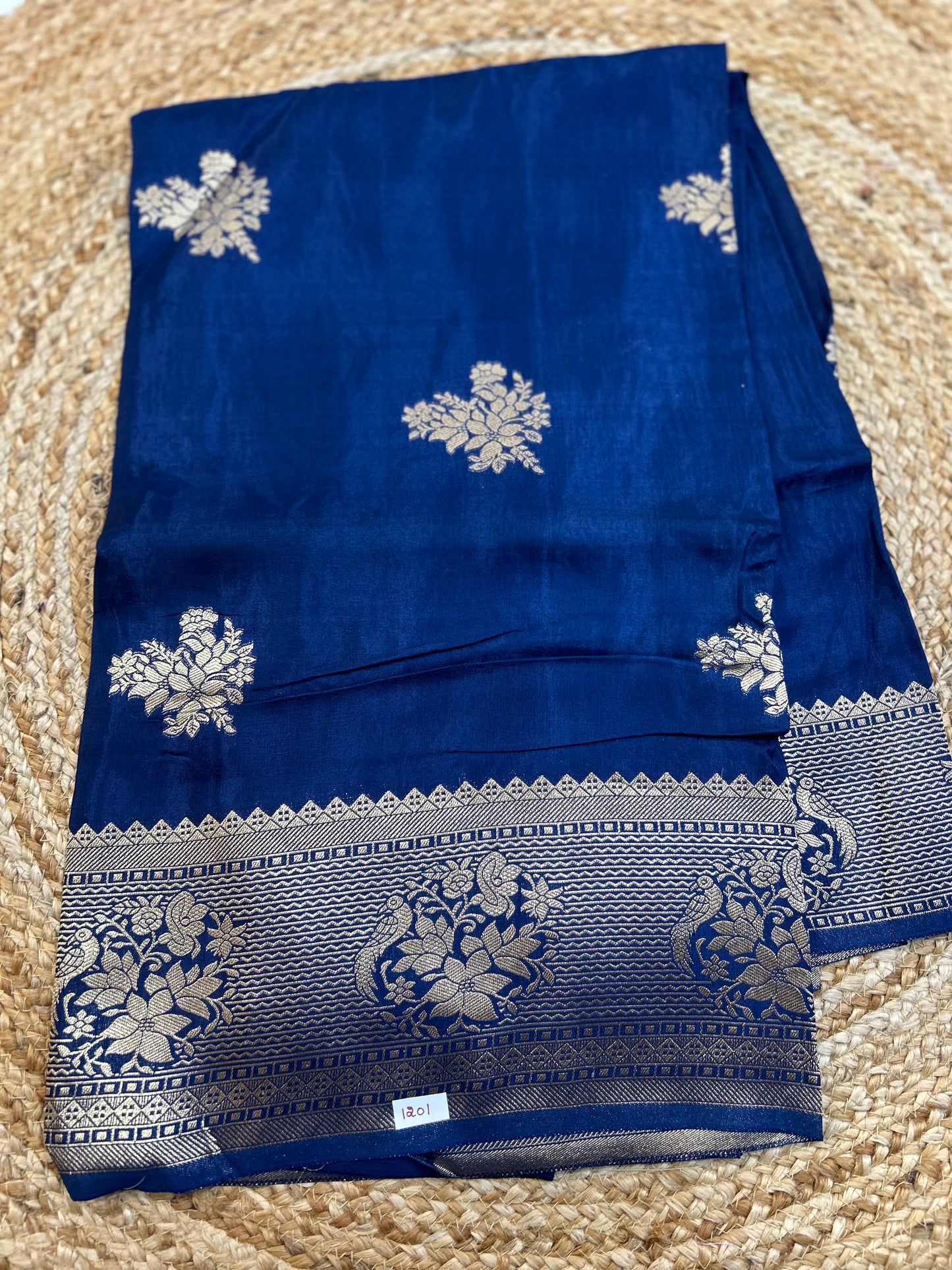 Russian  Crepe saree