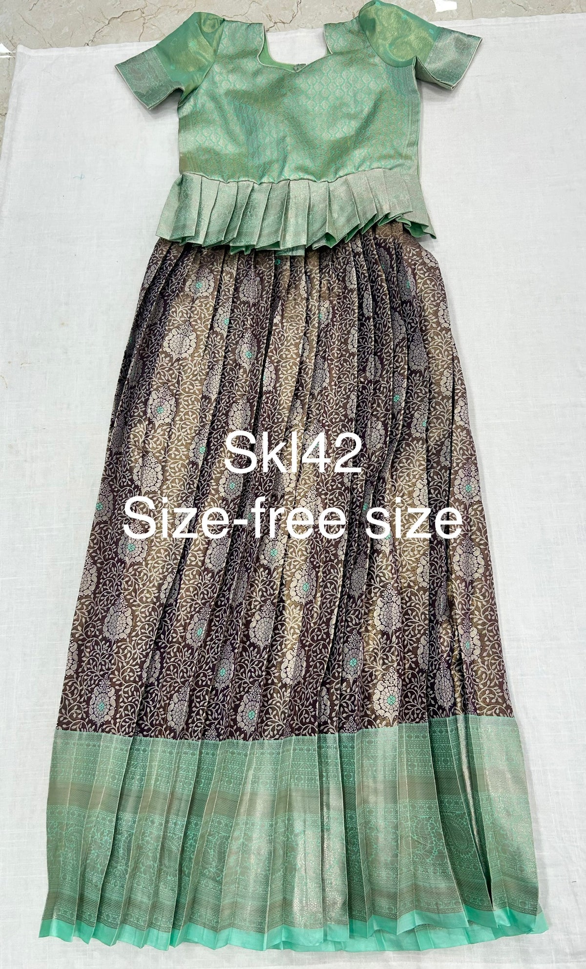 Kid’s lehenga Stitched