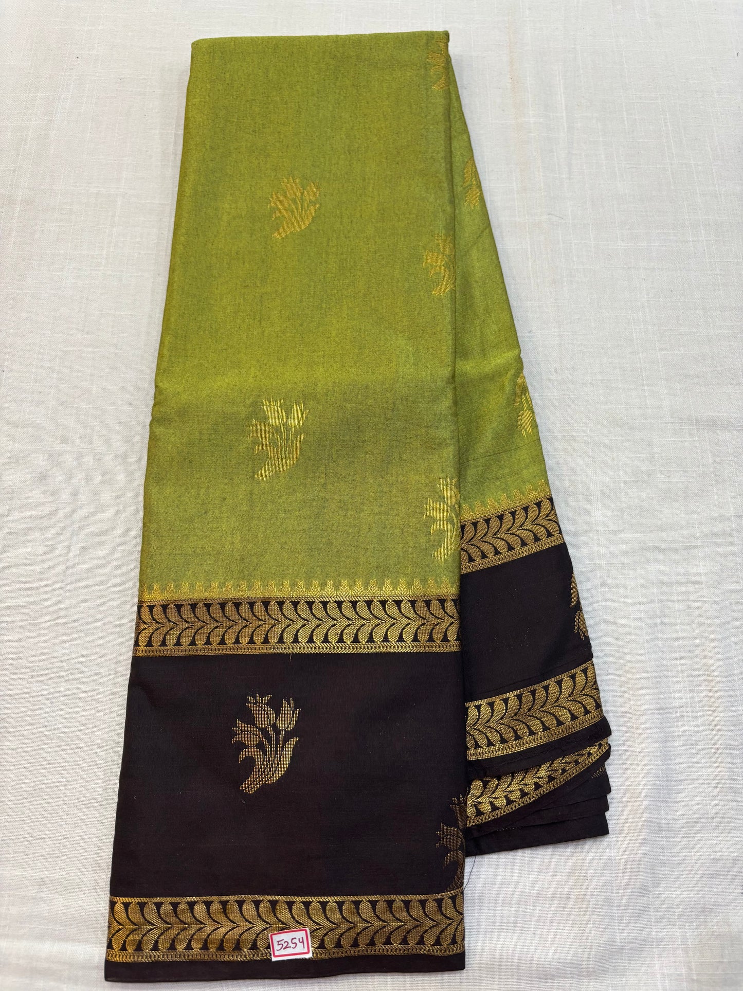 Semi Gadwal Sarees