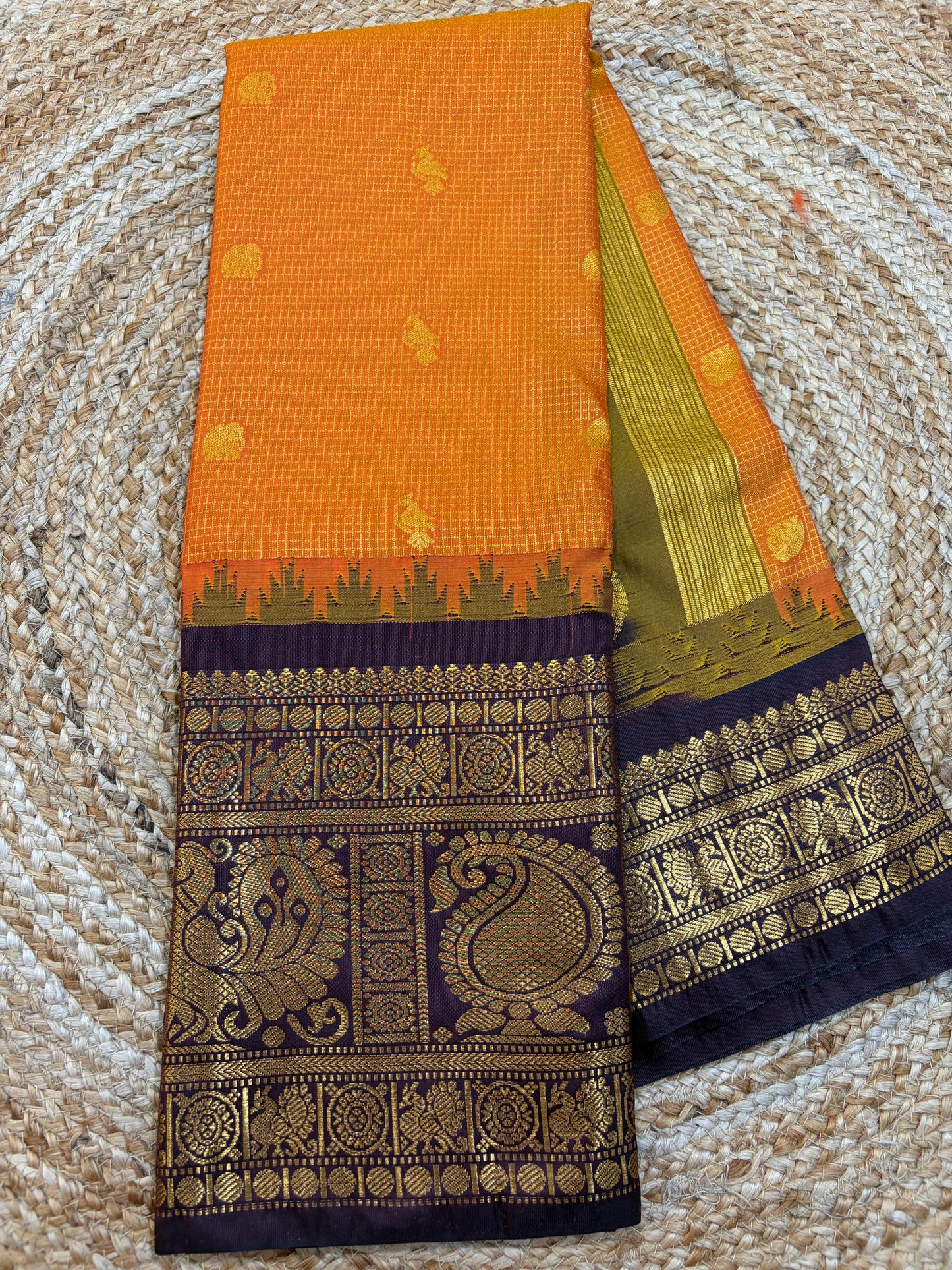 Semi Gadwal Checks Silk Saree