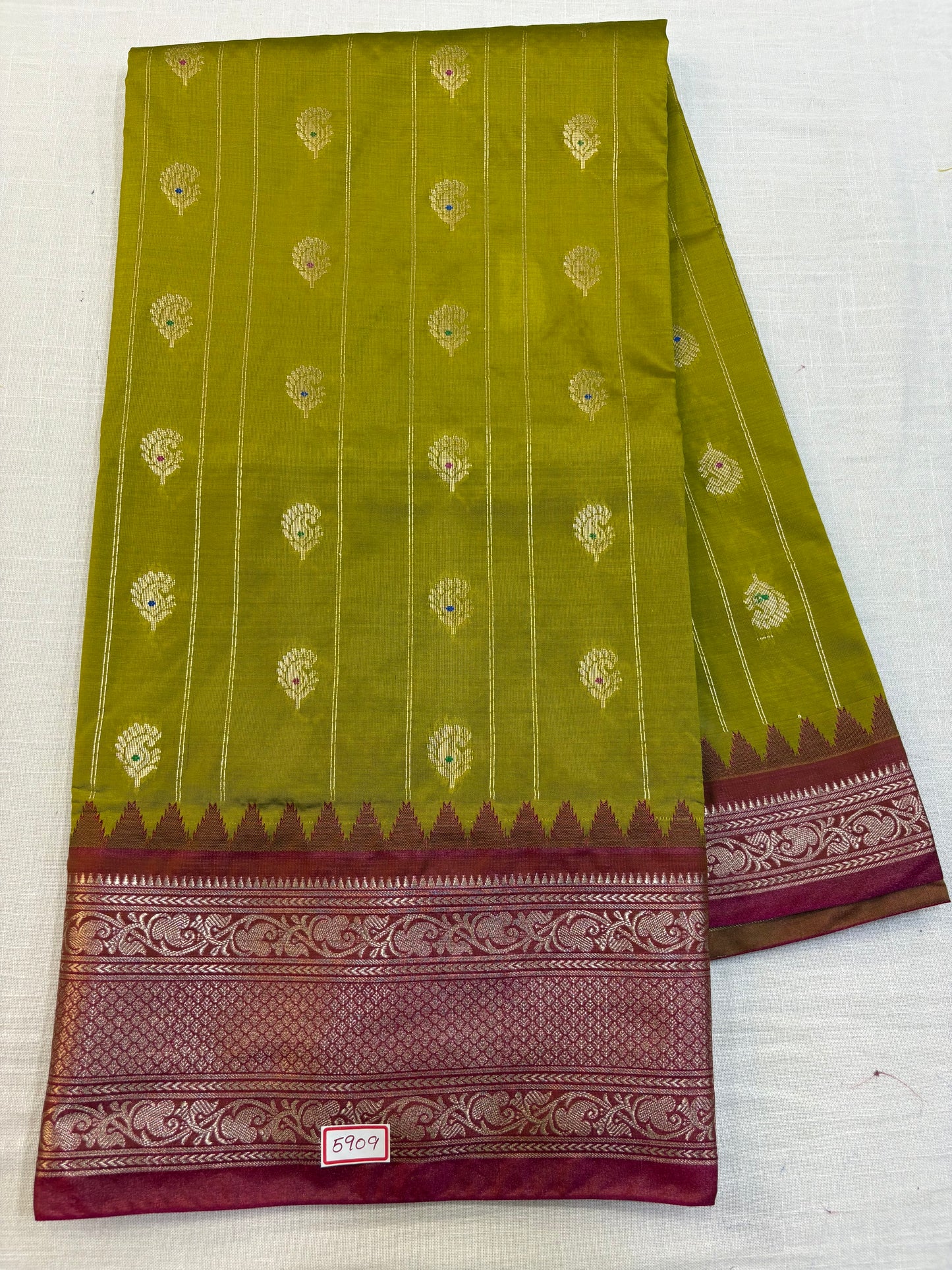 Semi Uppada Saree