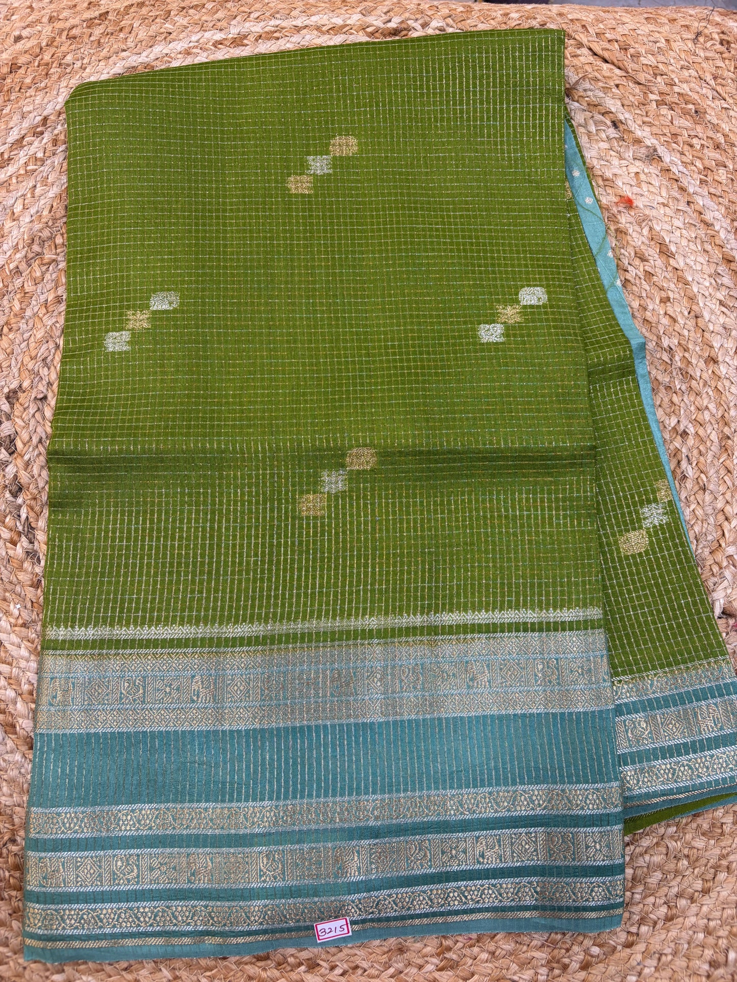 Russian Crepe Checks saree
