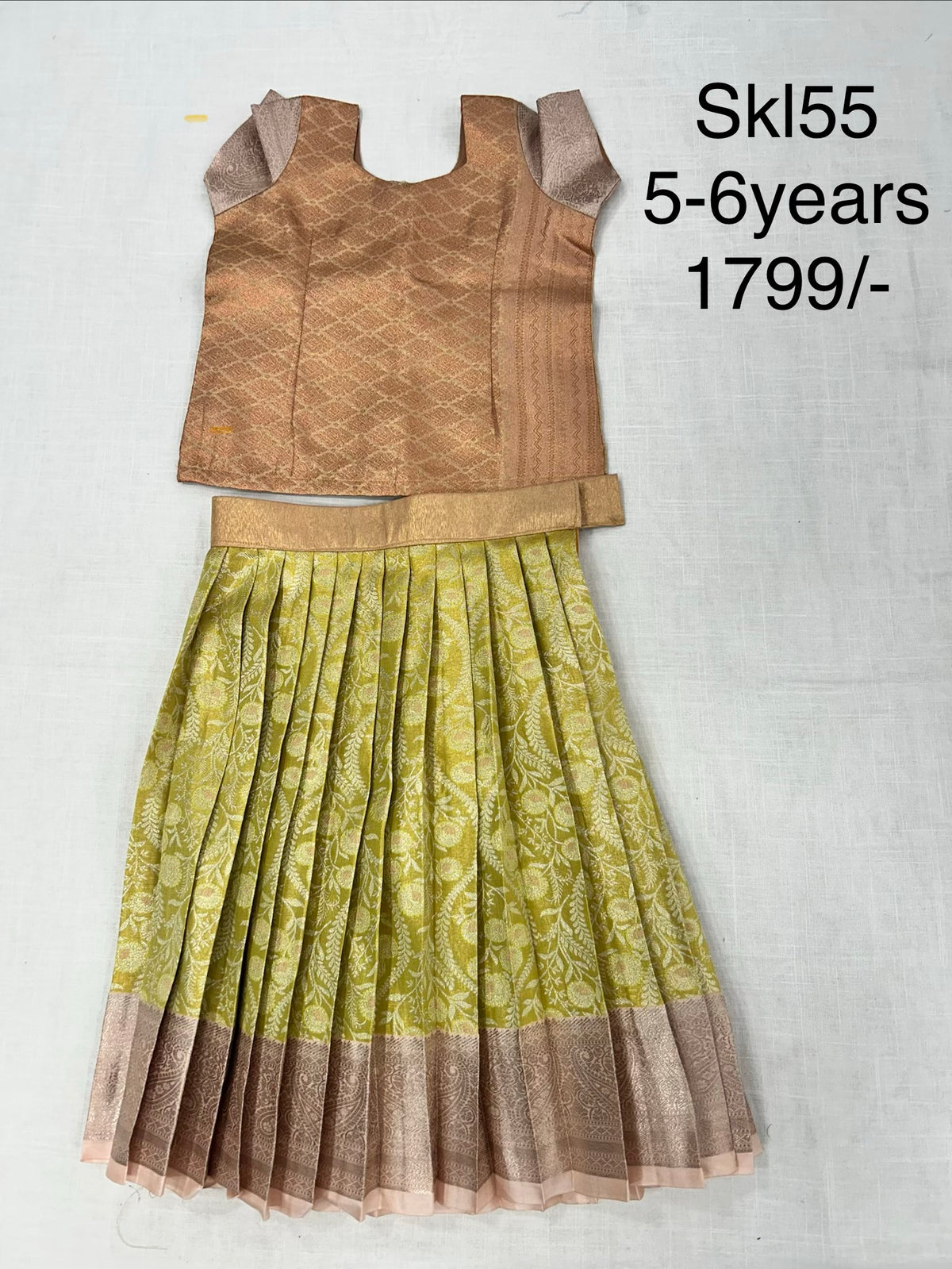 Kid’s lehenga Stitched