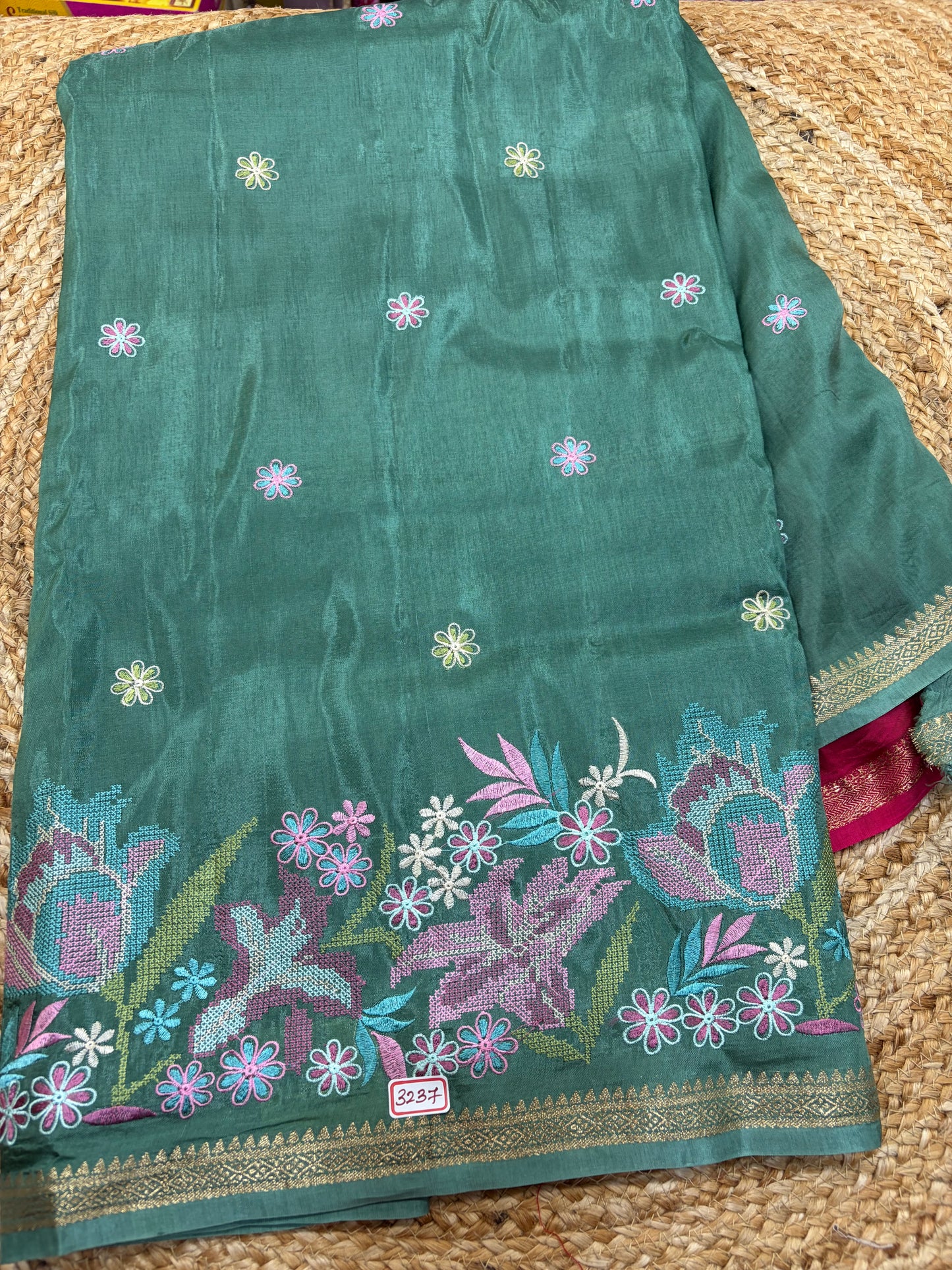 Russian Crepe Pettitpoint Embroidery Saree