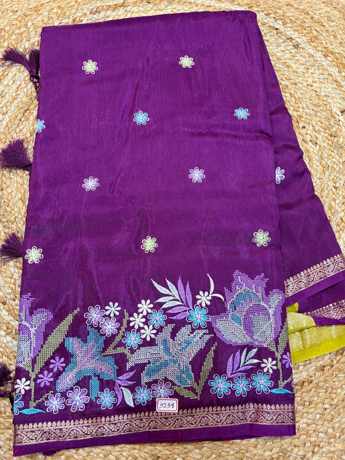 Russian Crepe Pettitpoint Embroidery Saree