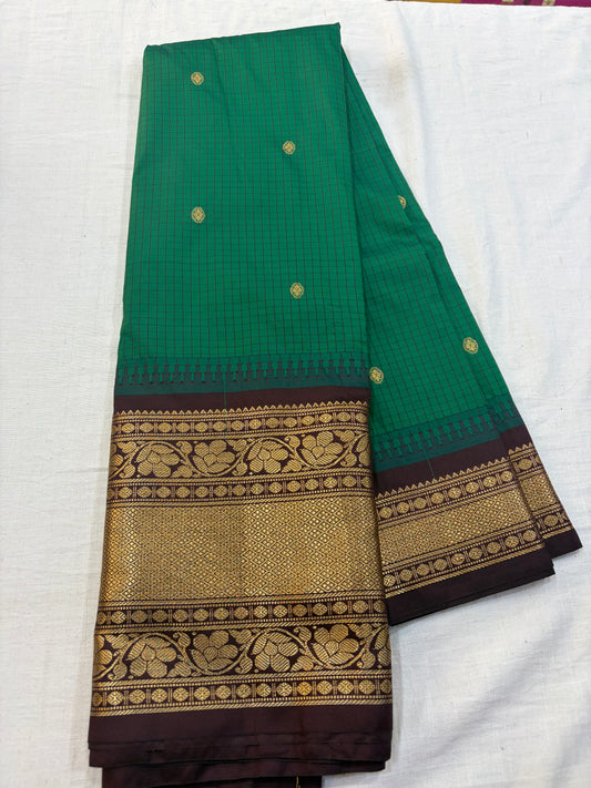 Semi Gadwal Checks Saree