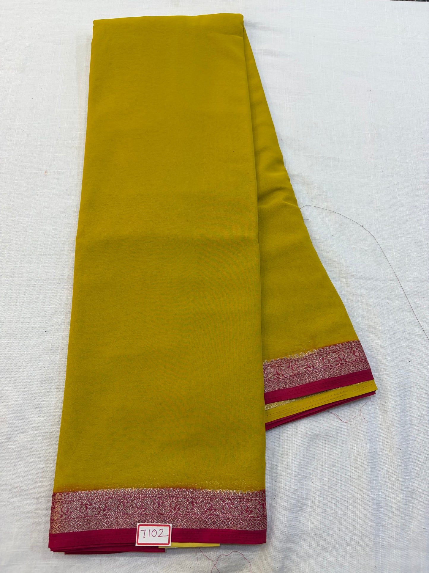 Mysore Crepe Small Borders