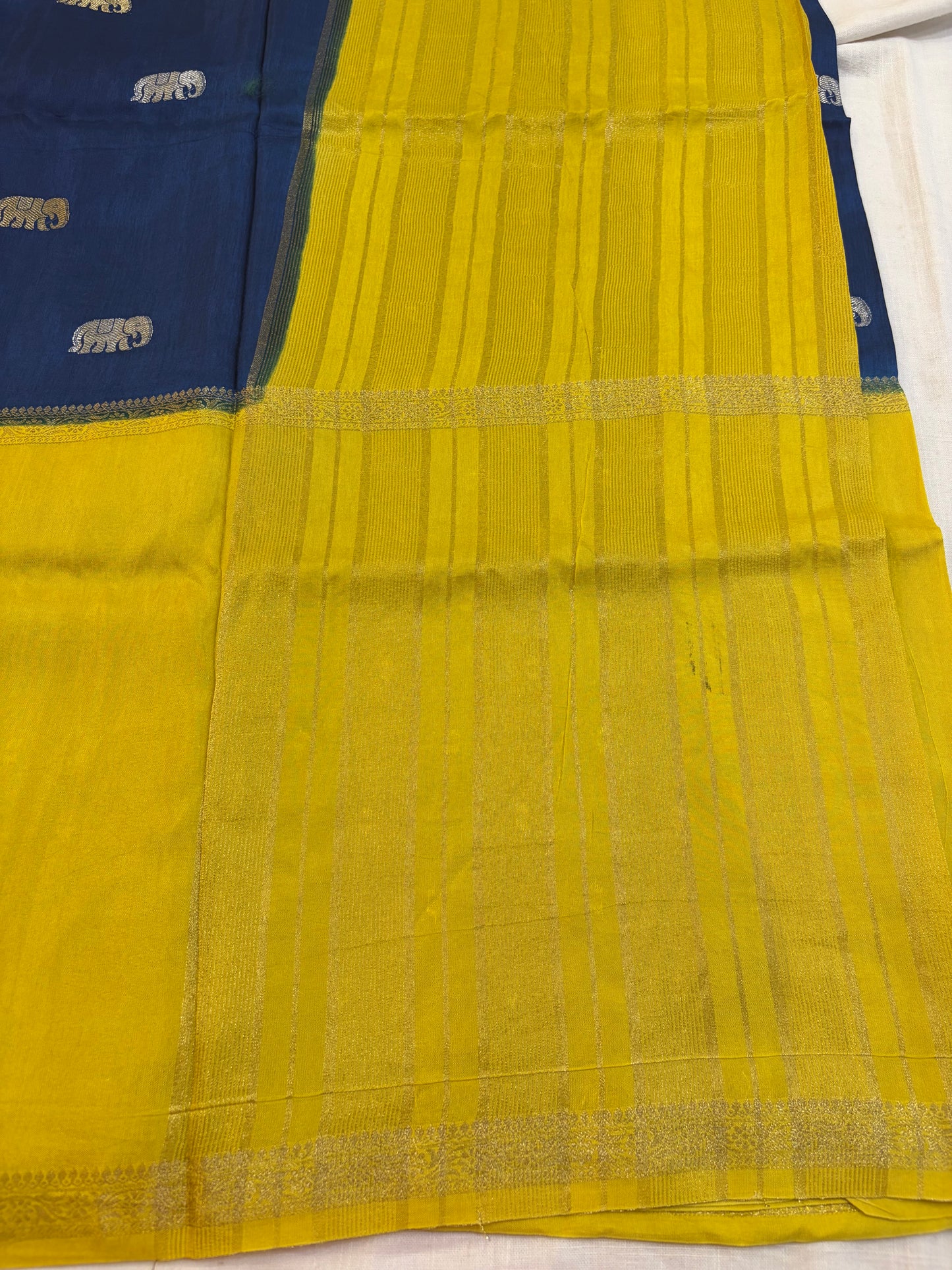 Russian Crepe saree
