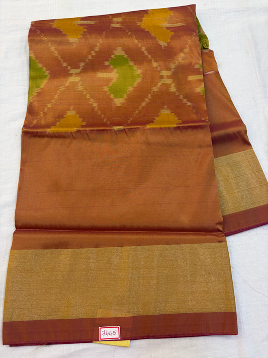 Pochampally ikkat Weaving sarees