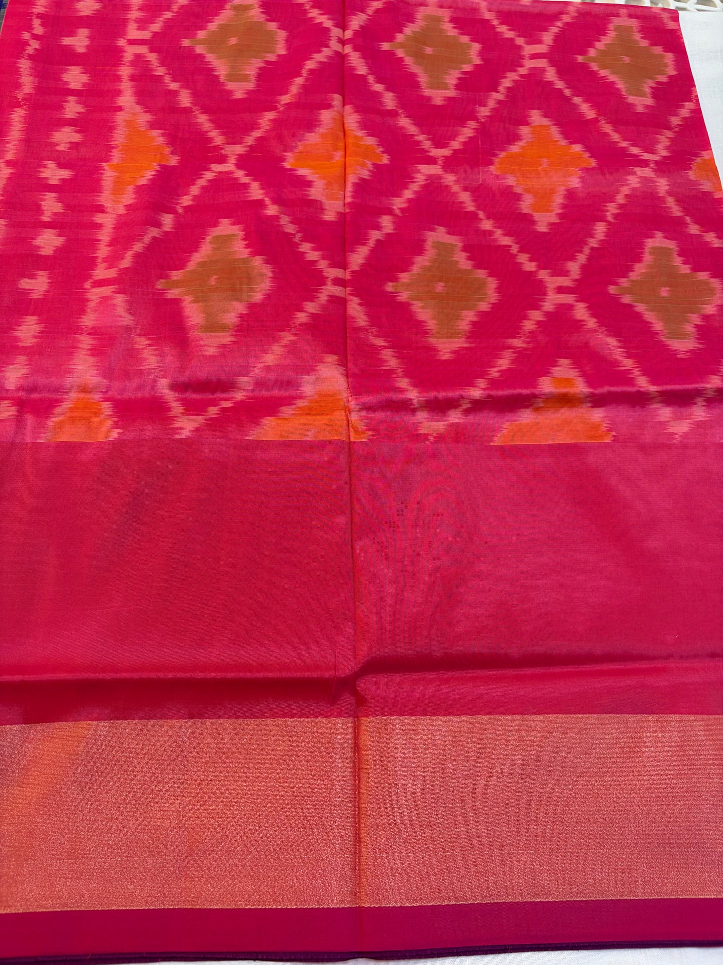Pochampally ikkat Weaving sarees
