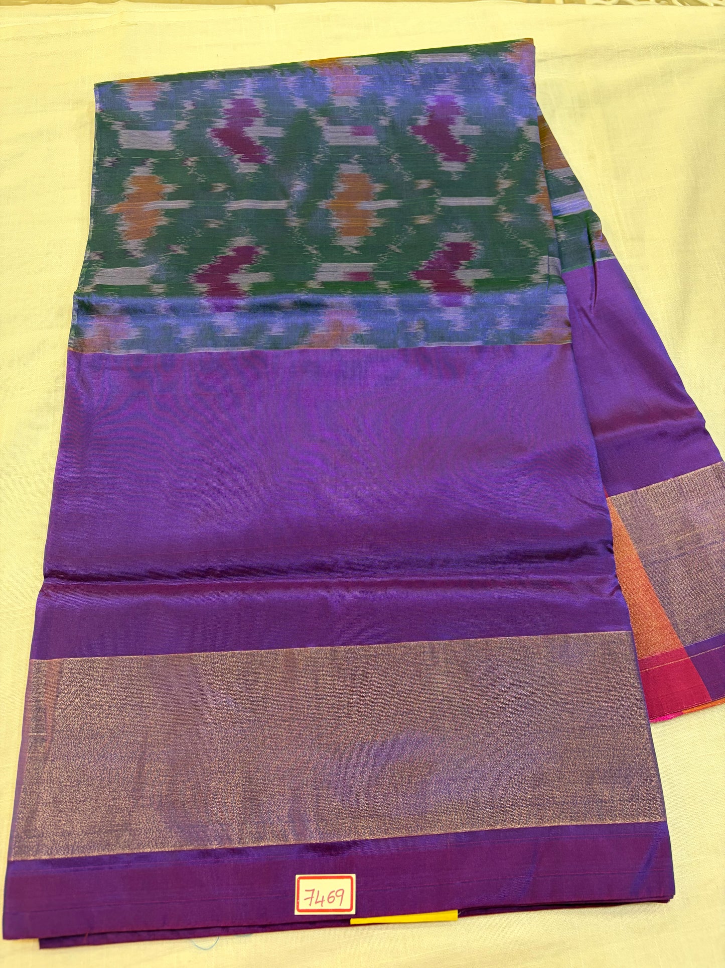 Pochampally ikkat Weaving sarees