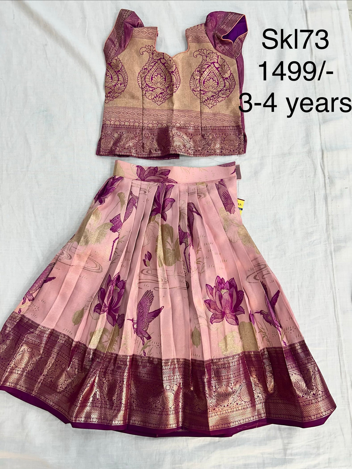 Kid’s lehenga Stitched
