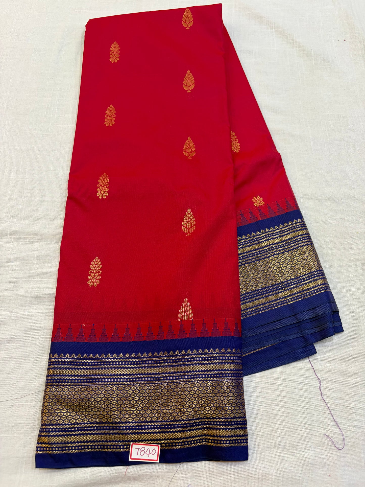Semi Gadwal Silk Small Border