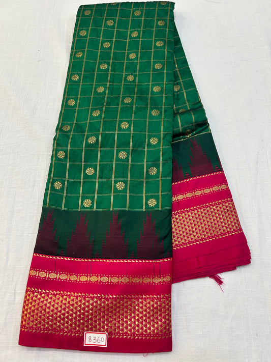 Semi Gadwal checks Saree