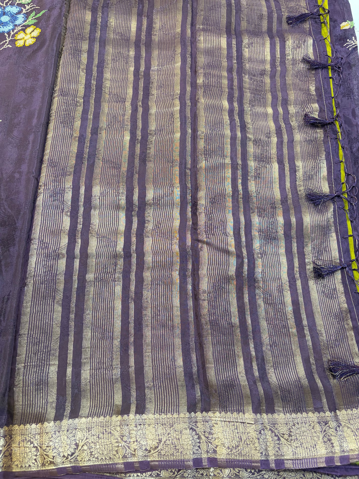 HO Satin Pattitpoint Embroidery Sarees