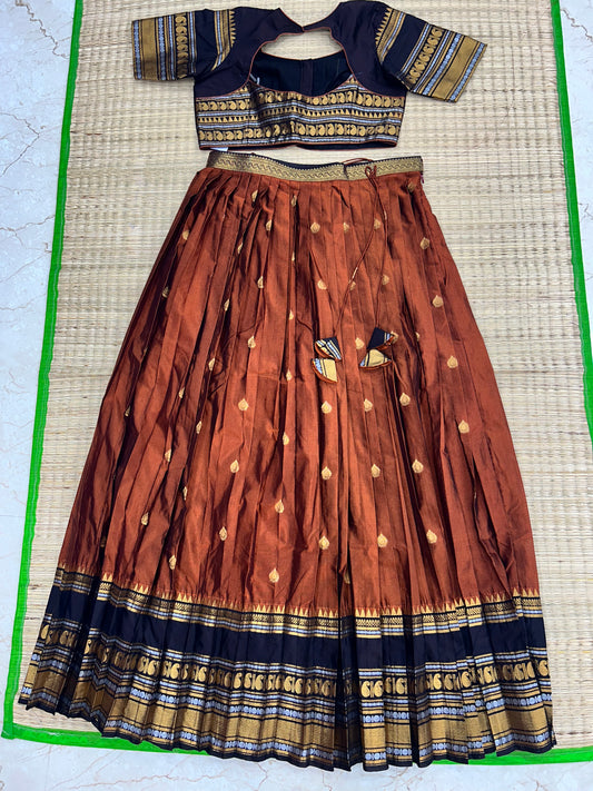 Adults Halfsaree