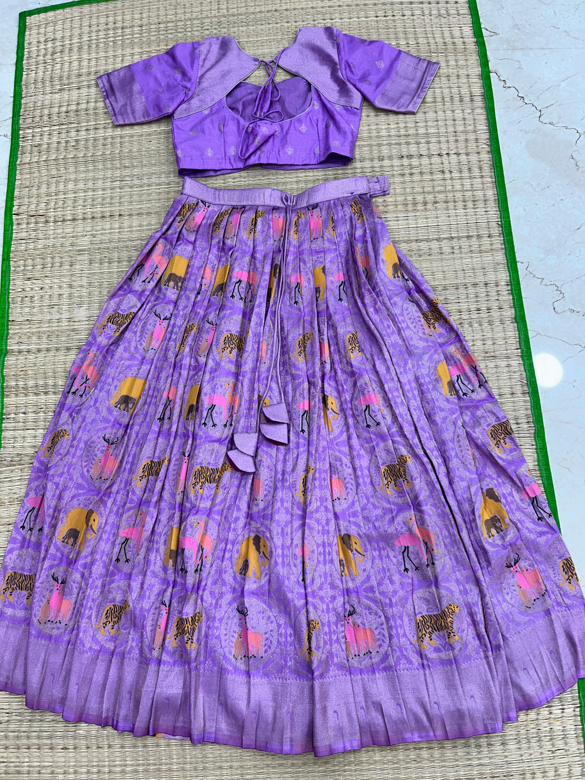 Adults Halfsaree