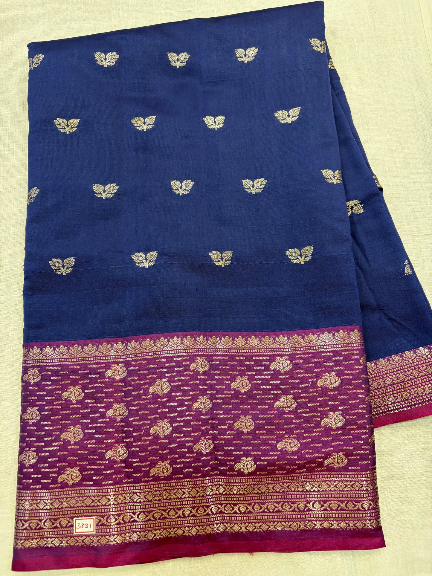 Kashika Pattu - Venkatagiri Design