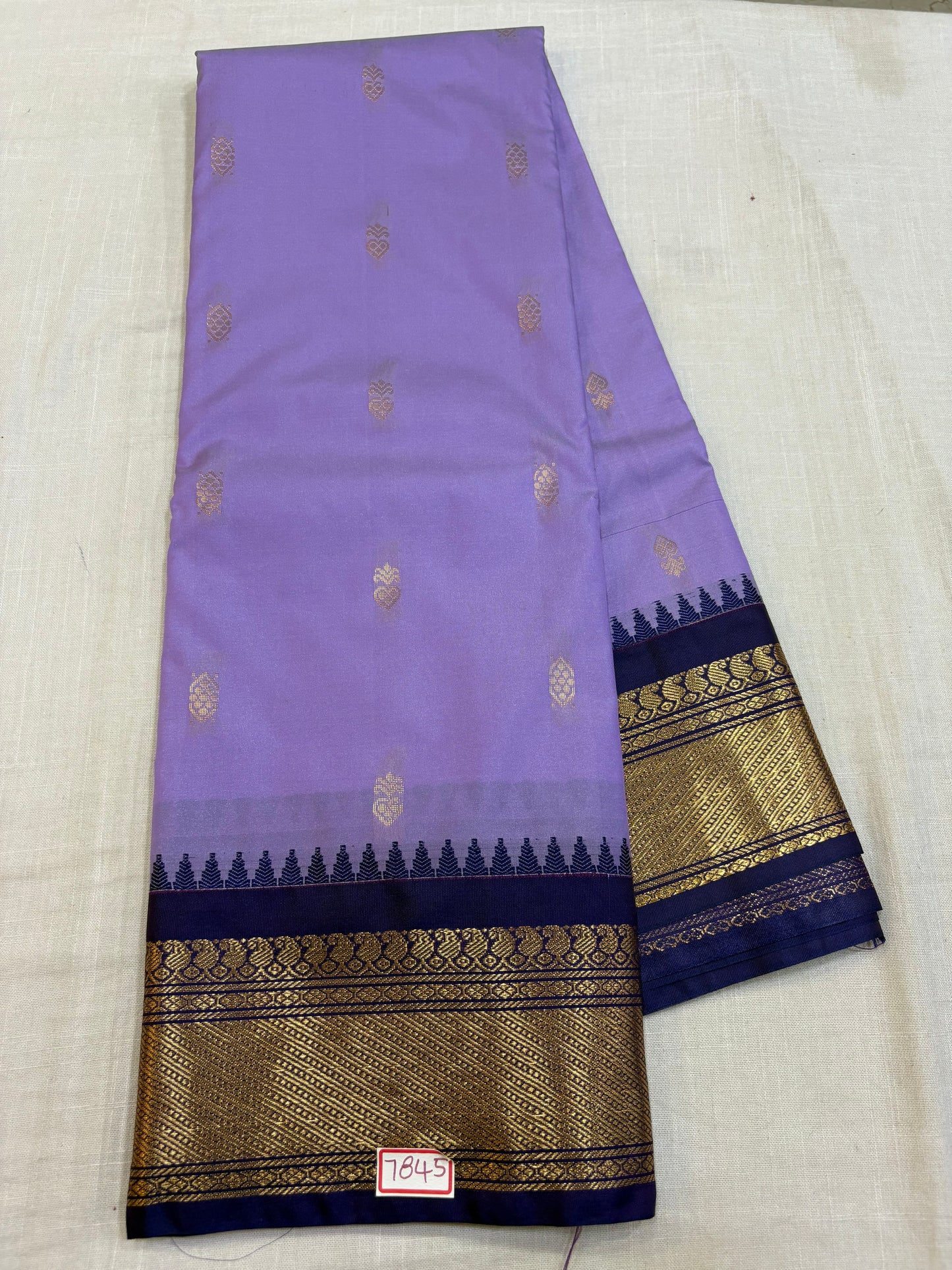 Semi Gadwal Silk Small Border