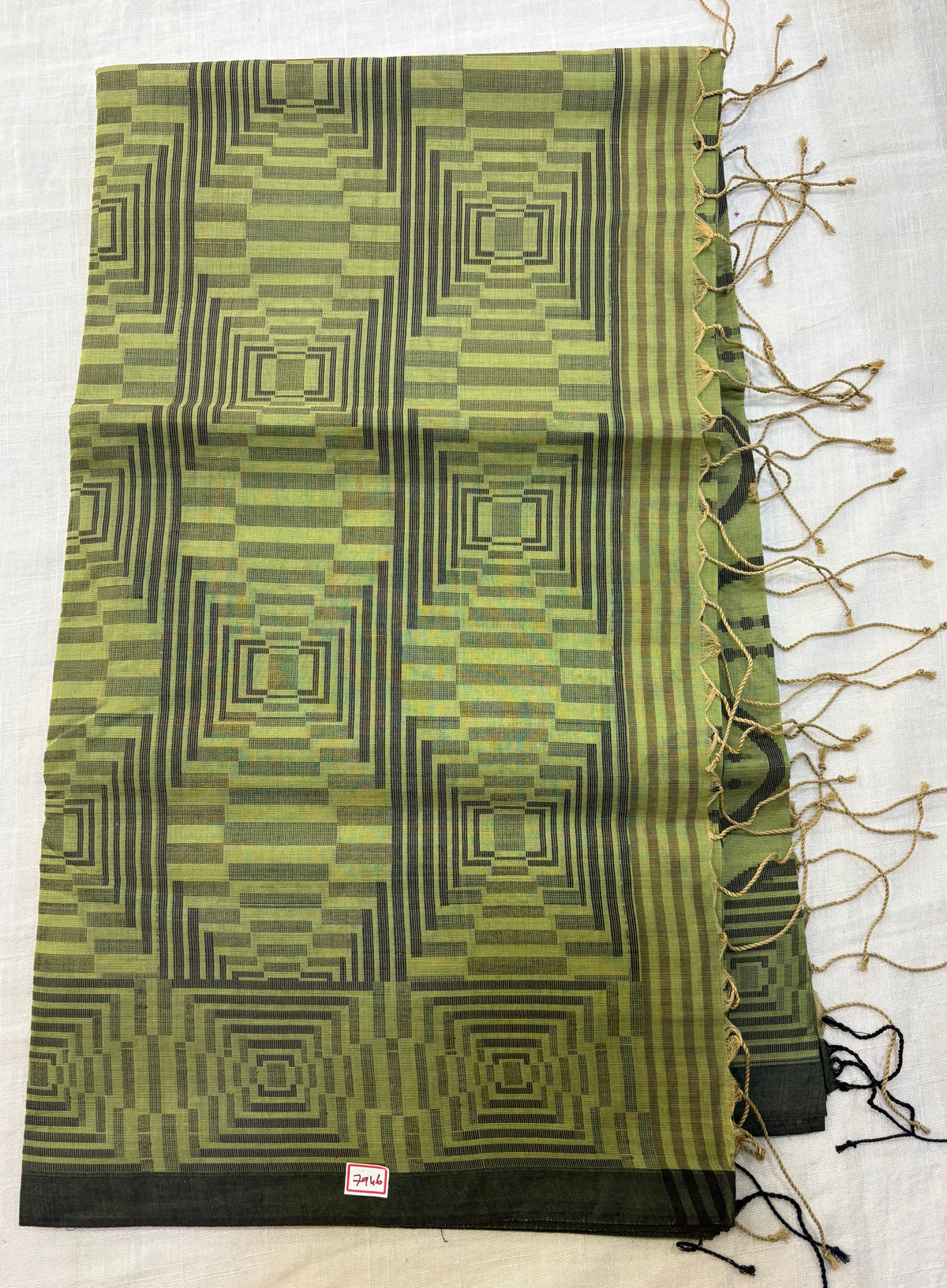 Jamdani saree