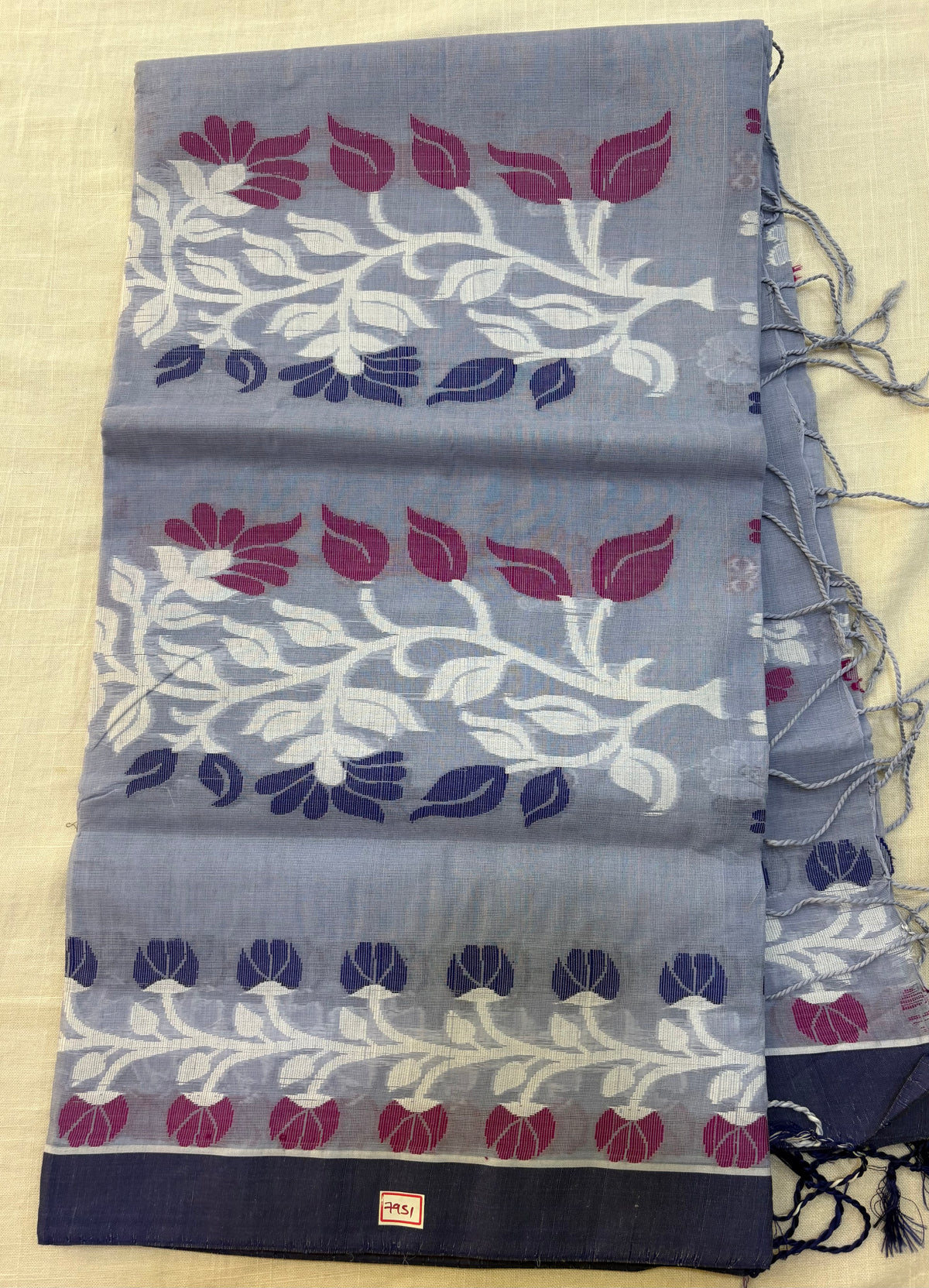 Jamdani saree