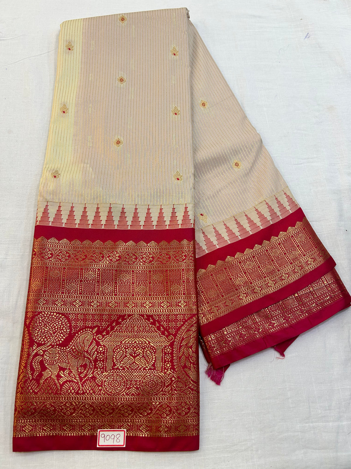 Semi Gadwal Saree