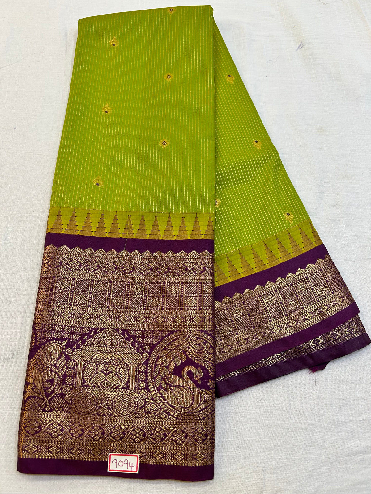 Semi Gadwal Saree