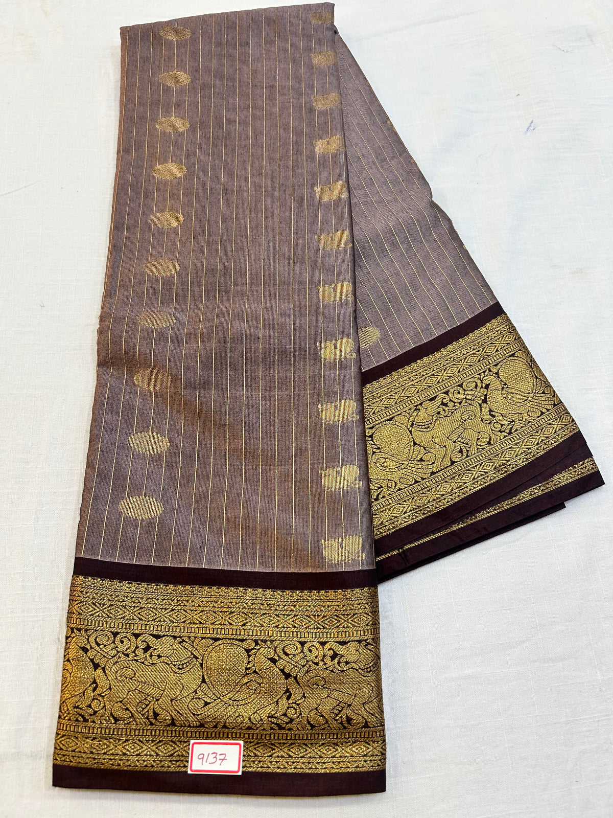 Semi Gadwal Sico Small border Saree