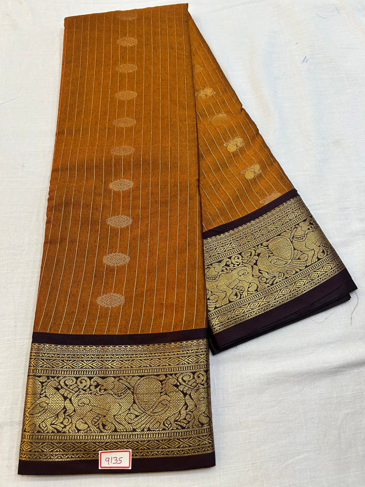 Semi Gadwal Sico Small border Saree