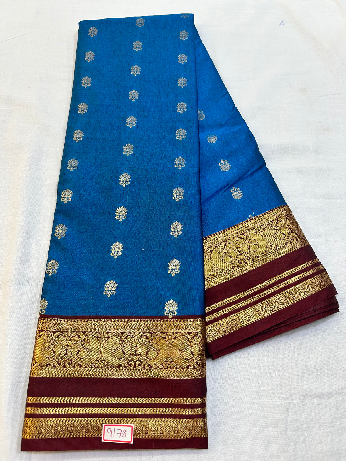 Semi Gadwal Sico Small border Saree