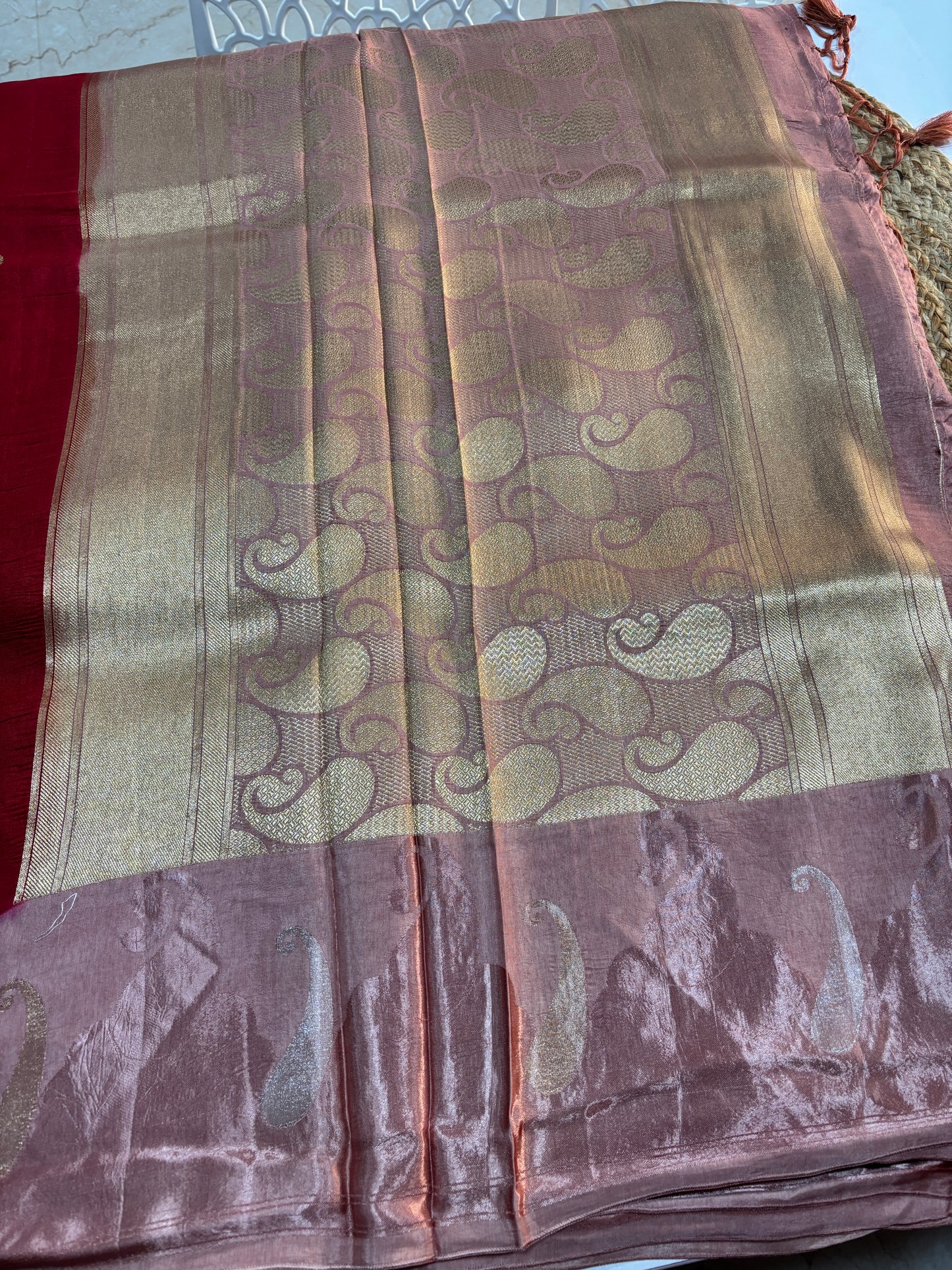 Banaras HO satin Border saree