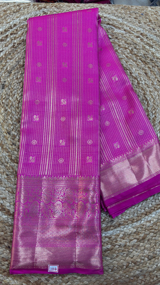Vintage Style Semi Kanchi Self Saree