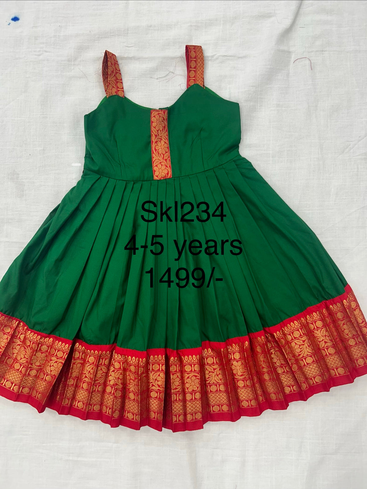 Kids Stitched Lehanga