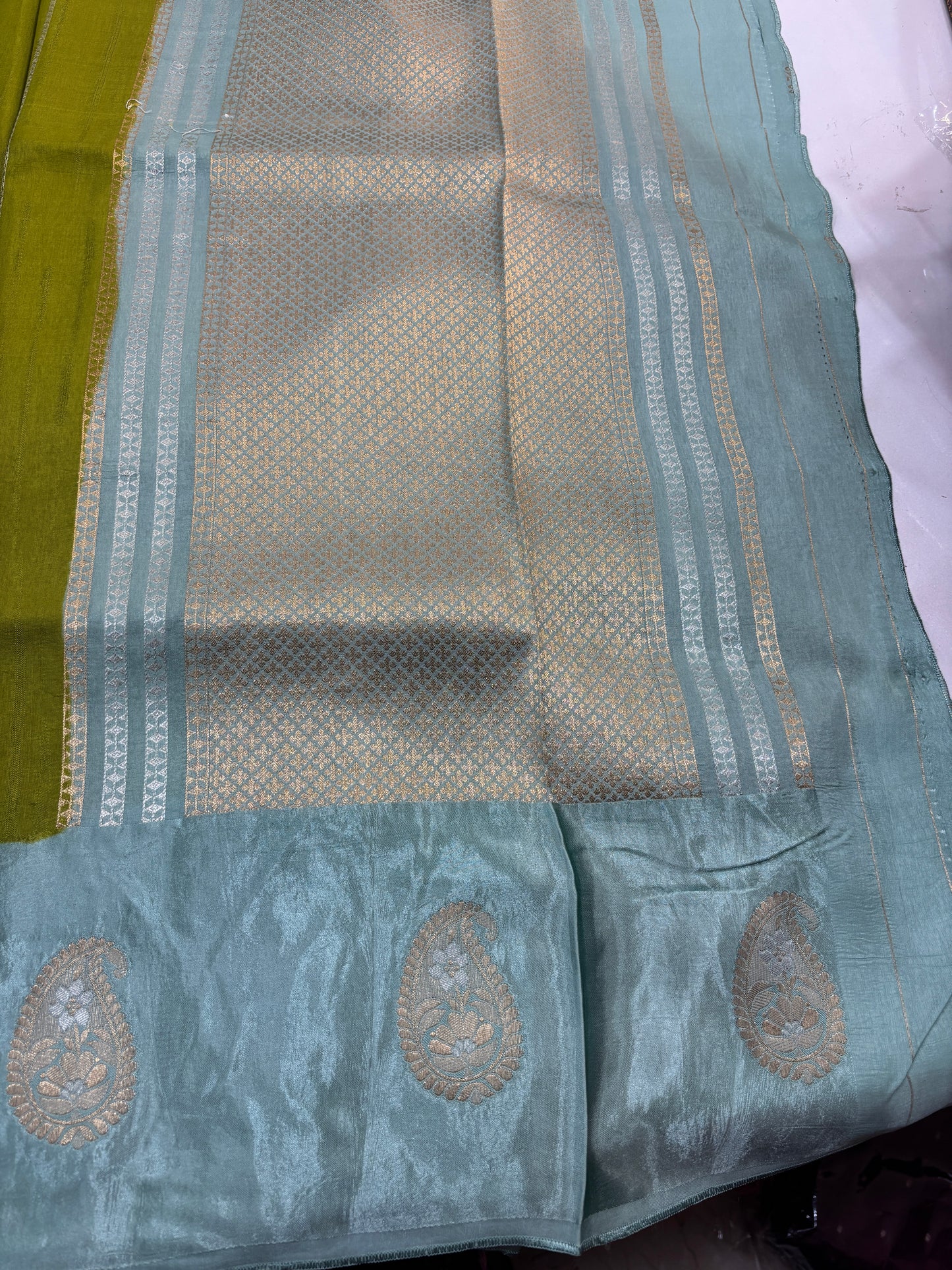 Banaras HO satin Border saree
