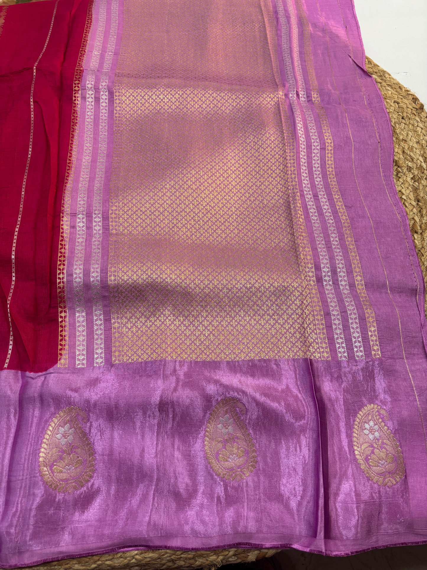 Banaras HO satin Border saree