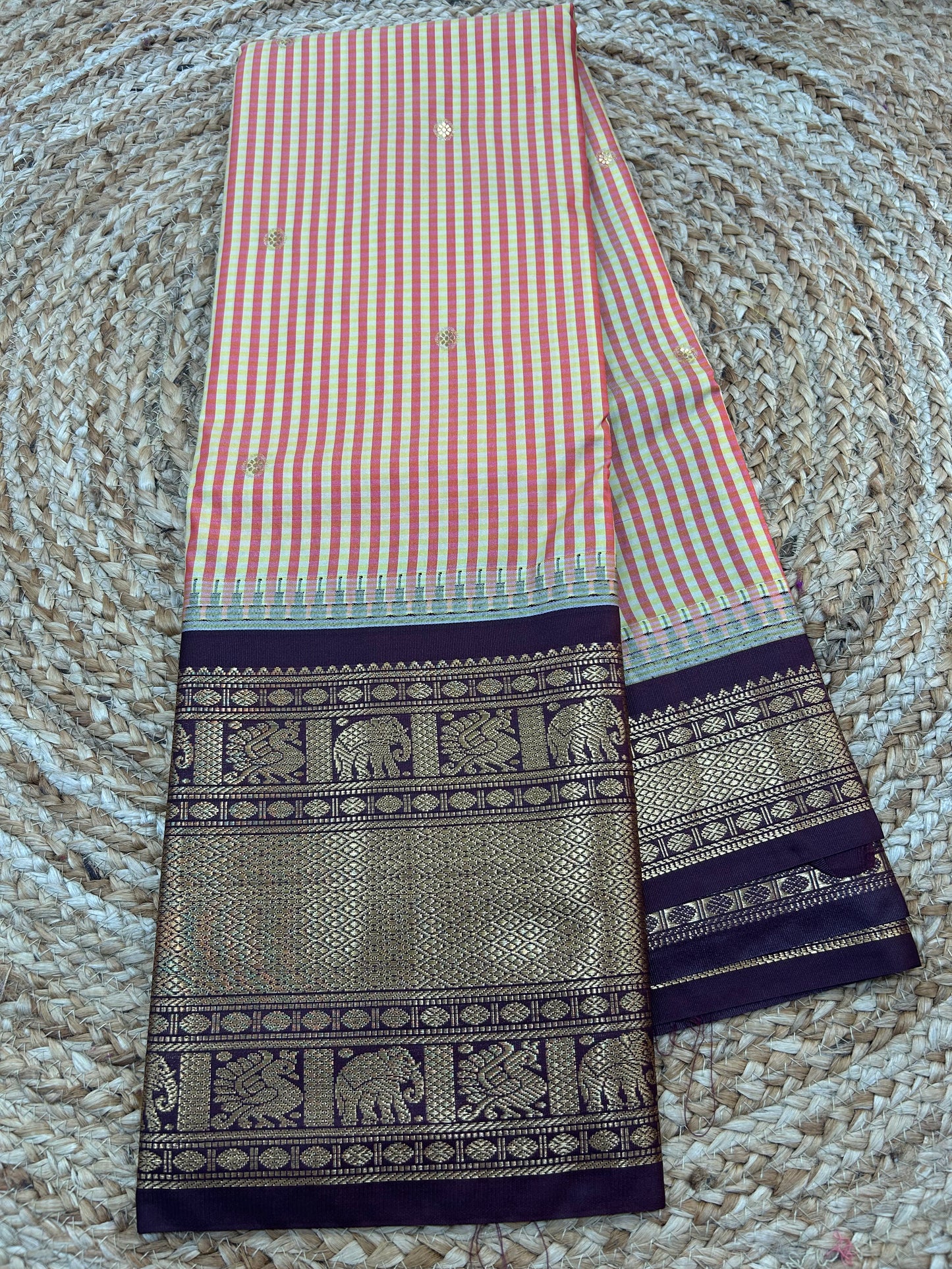 Semi Gadwal Vintage Checks Saree-36