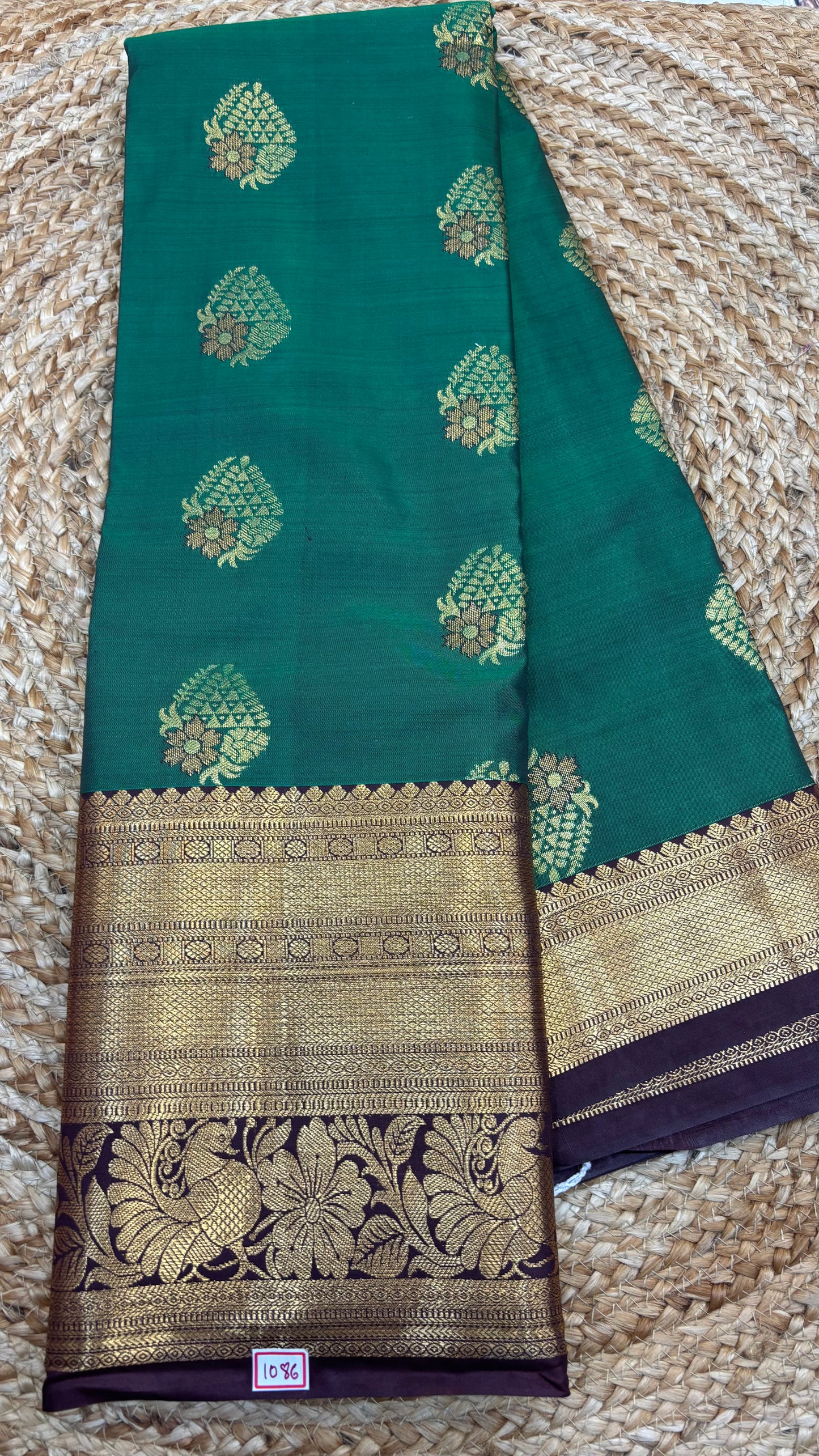 Semi Kanchi Butta Sarees