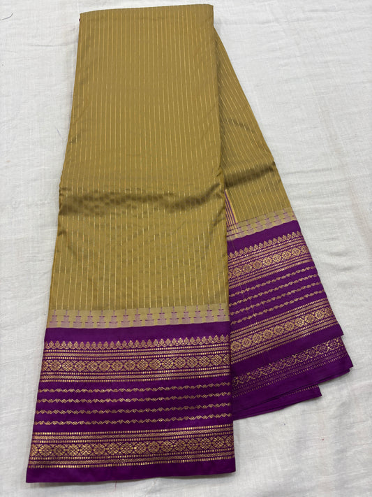 Semi Gadwal Small Border Silk Saree